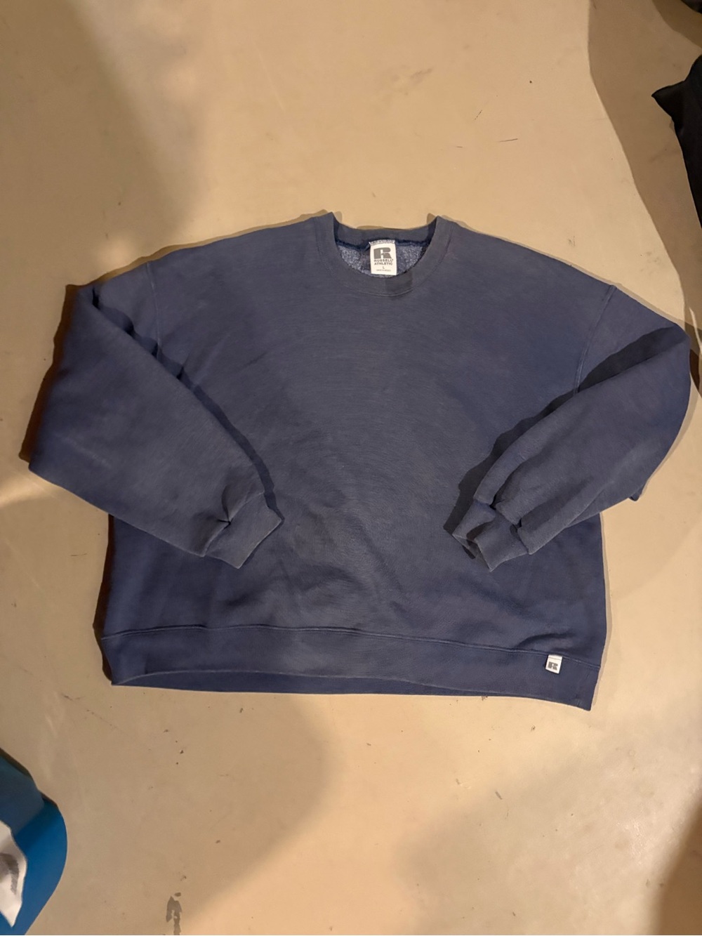 Russell Athletic Men's Crewneck Sweatshirt - Navy Blue